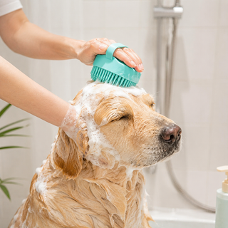 Foaming Pet Bath Brush