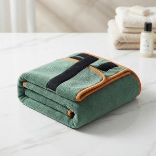 Quick-Dry Absorbent Pet Bathrobe